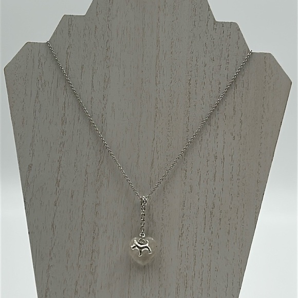 2032- Dog With Natural Stone Heart Handmade Necklace NWT - Picture 2 of 6